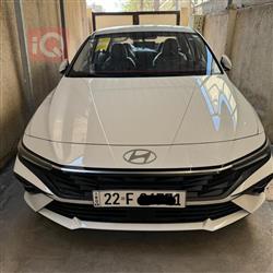 هیوندای ئەلەنترا